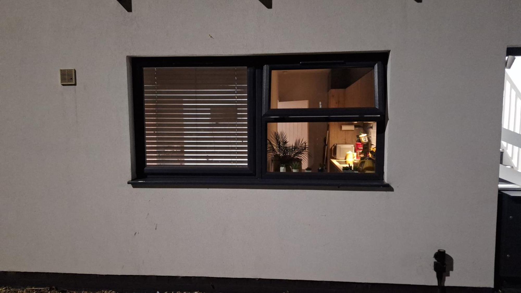 Budget Single Room Only For One Adult - Shared Flat Northolt (Greater London) Exterior foto