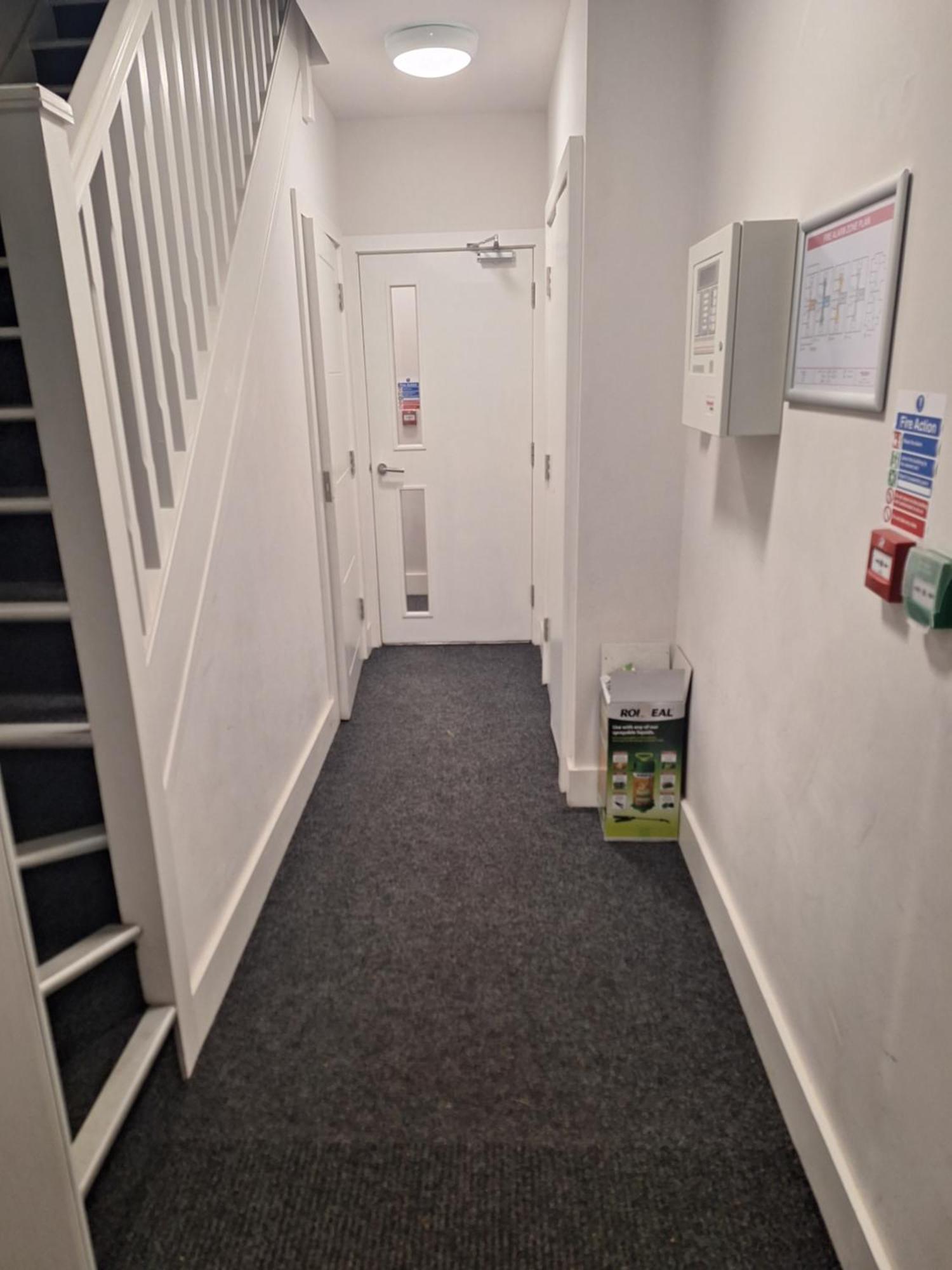 Budget Single Room Only For One Adult - Shared Flat Northolt (Greater London) Exterior foto